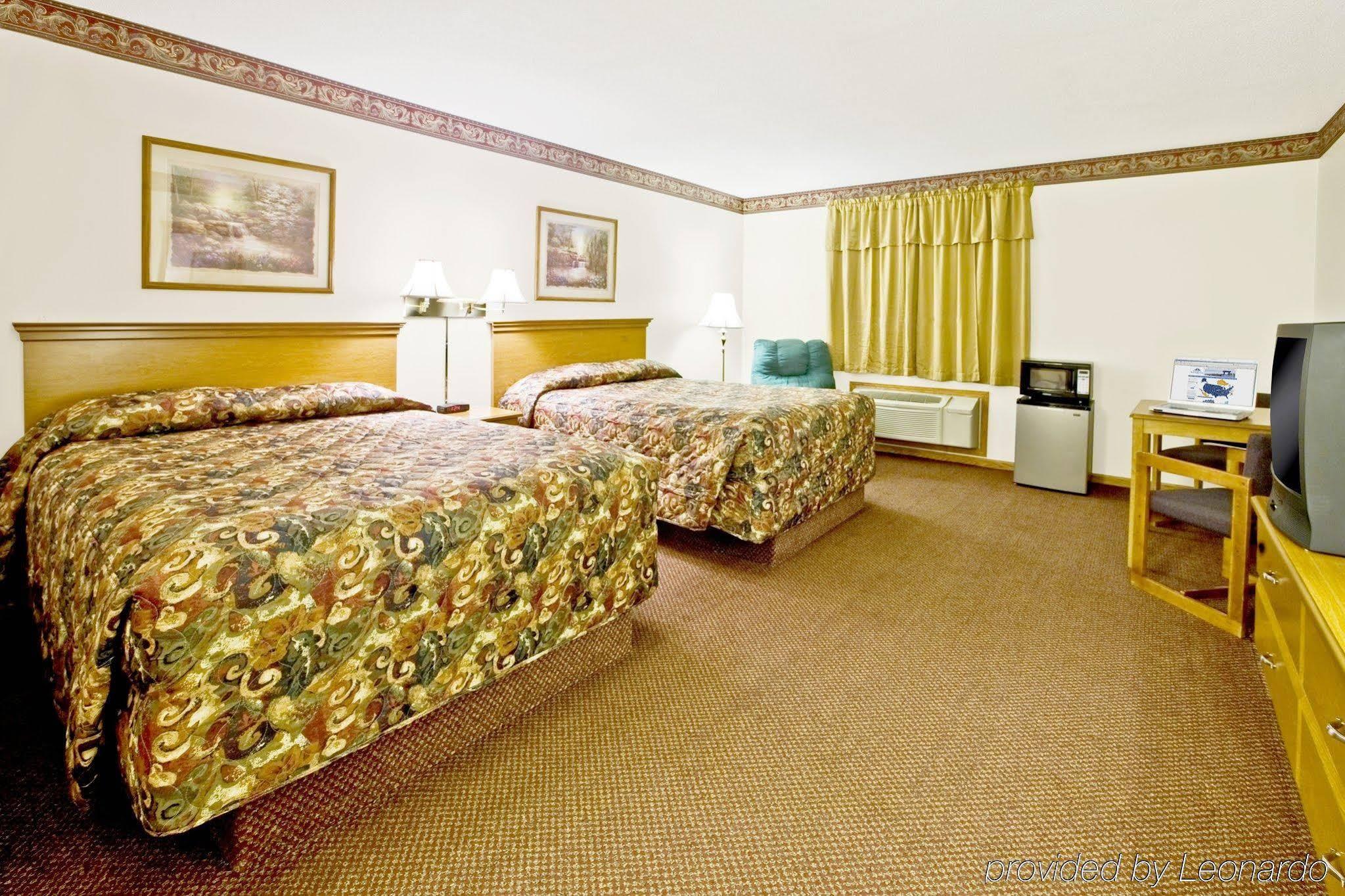 Americas Best Value Inn & Suites Thief River Falls Eksteriør billede